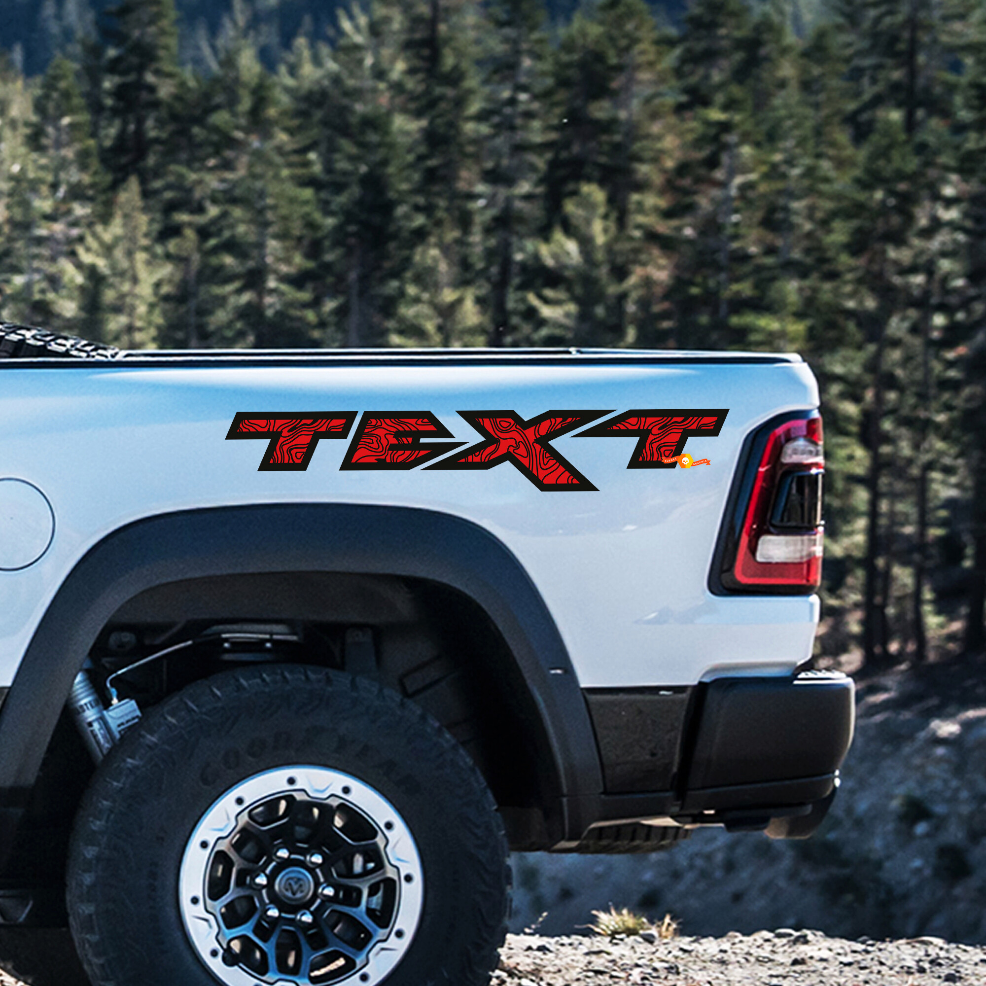 Aangepaste tekst topografisch stijl bedvinyl set voor Dodge Ram Rebel 1500 TRX