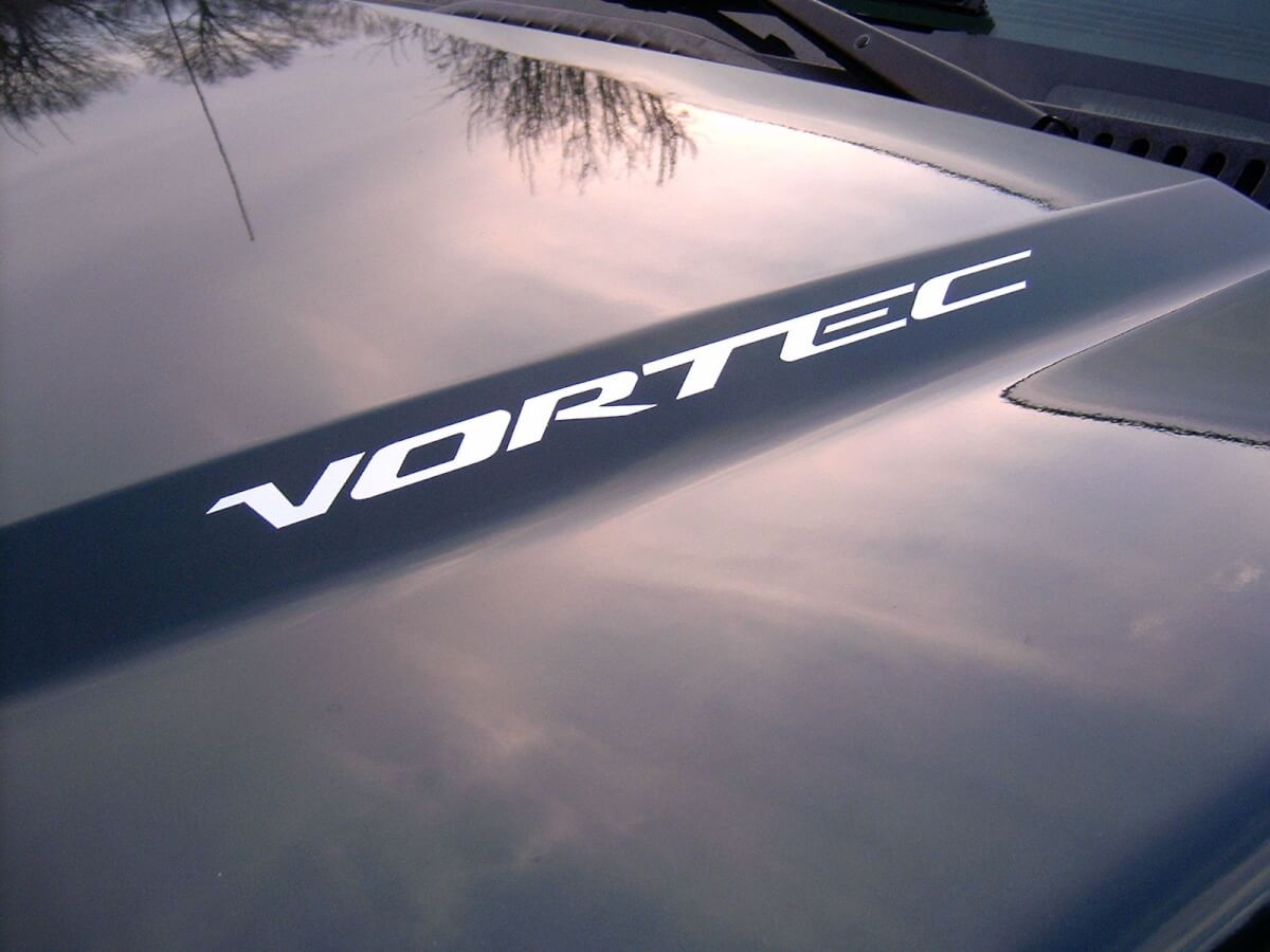 2 VORTEC Hood sticker emblemen embleem Chevy Silverado GMC Sierra Avalanche