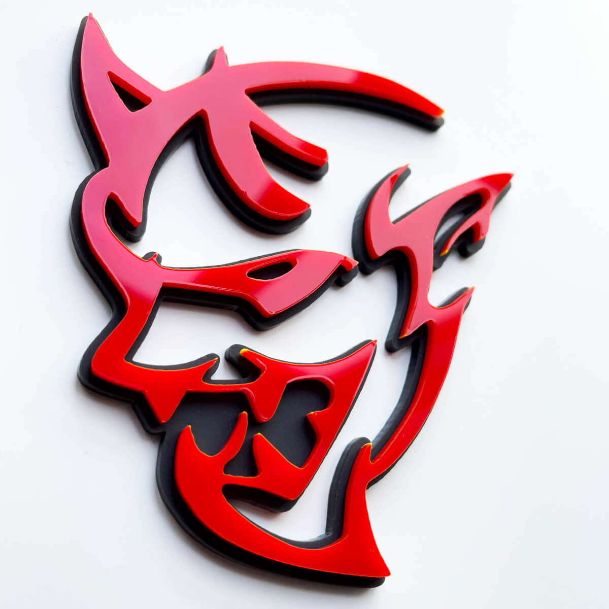Aangepaste 3D Badge Demon Dodge Charger Challenger logo Fender Badges embleem rood versus zwart
