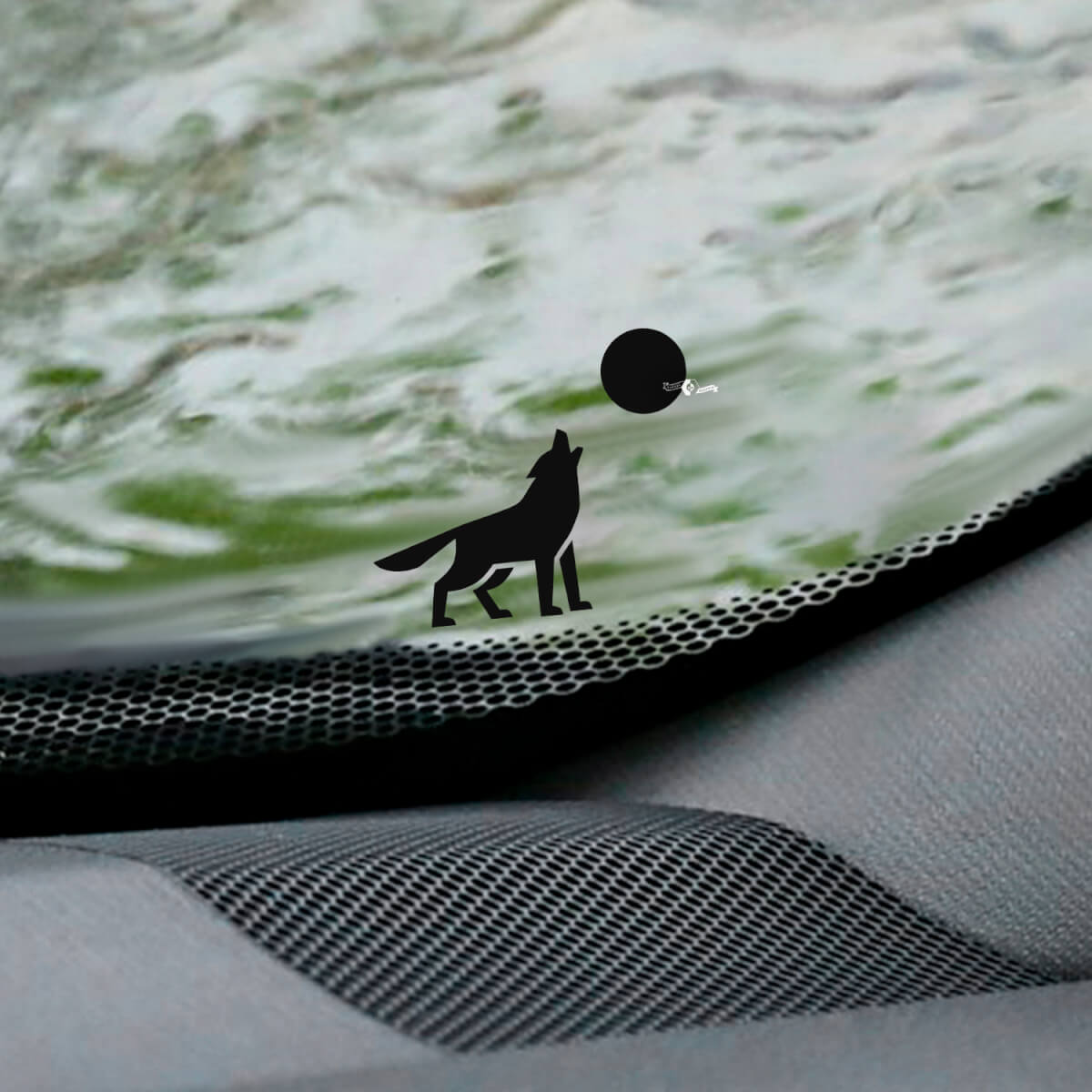 Wolf en maan voorruit Easter Egg hoeksticker - aangepaste vinylafbeelding
