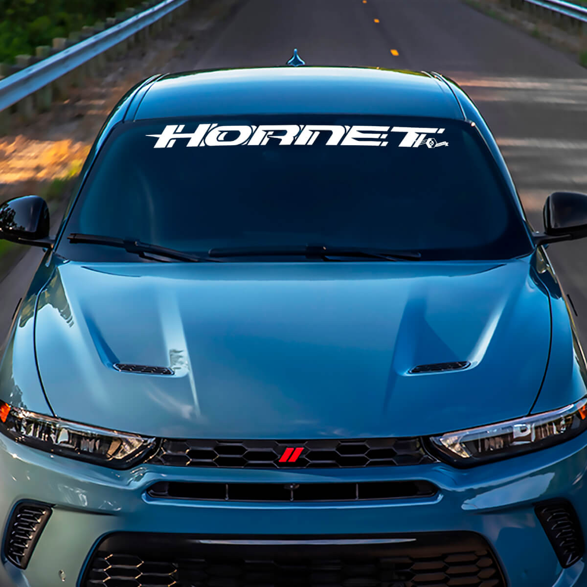 Voorruitstripe banner sticker sticker - aangepaste vinylgraphics passen om Hornet 4 te ontwijken 4
