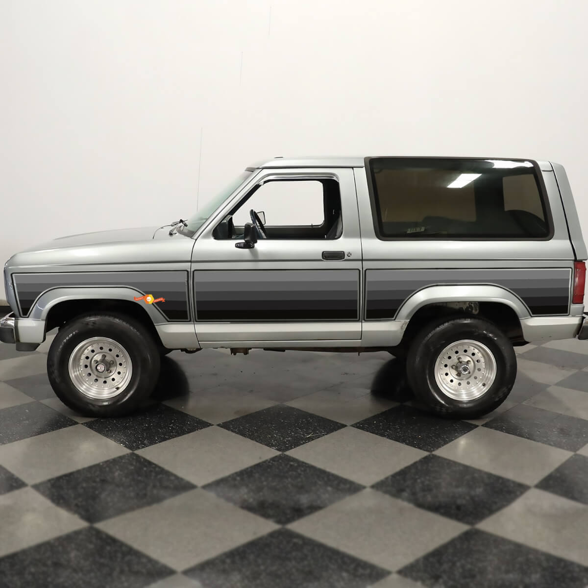 Paar zijkant retro grijze schaduwen vintage strepen vinylstickers stickers voor Ford Bronco 1984
