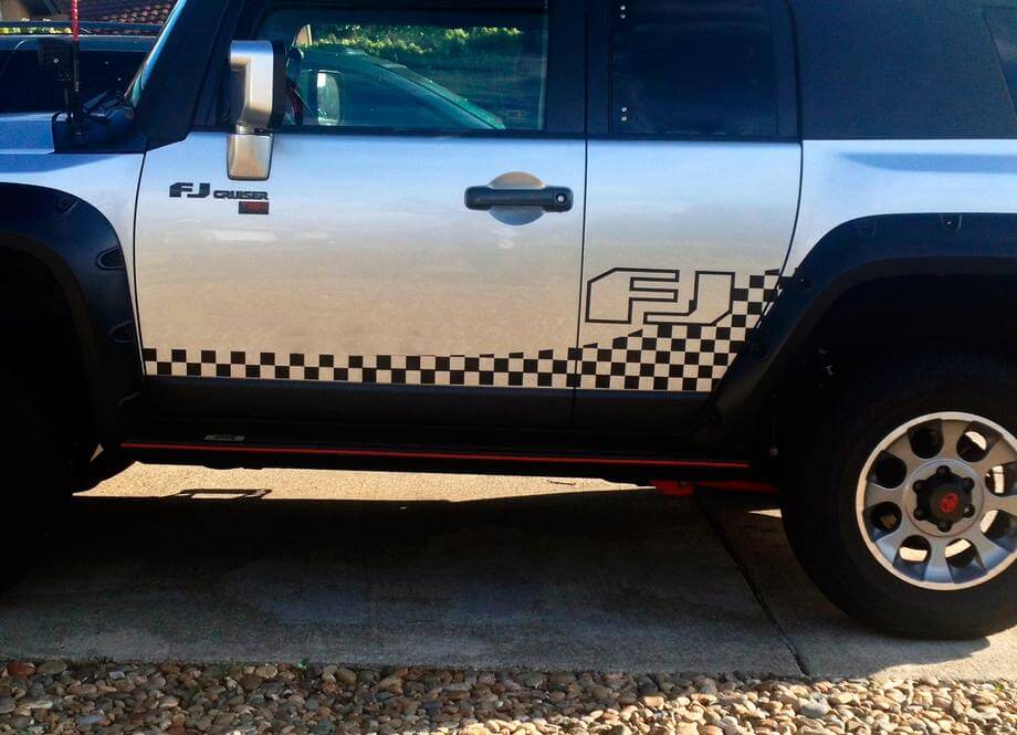 Toyota FJ Cruiser zijdeur geruite strepen vinyl decal sticker
