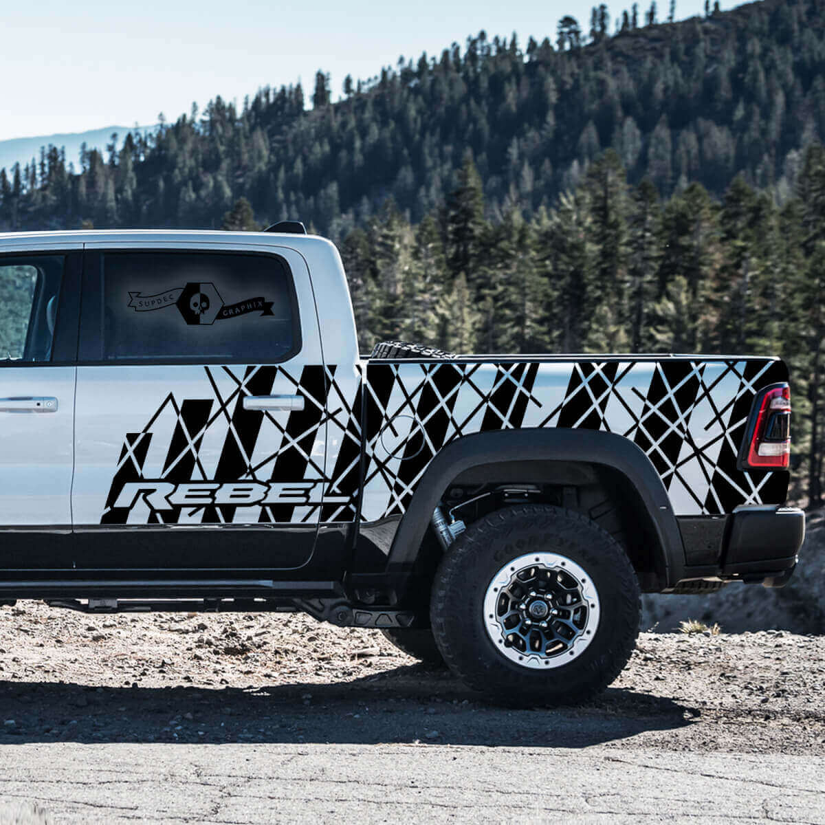 Chaotische Stijl Zijstrepen Vinyl Decal Set voor Dodge Ram Rebel 2021+