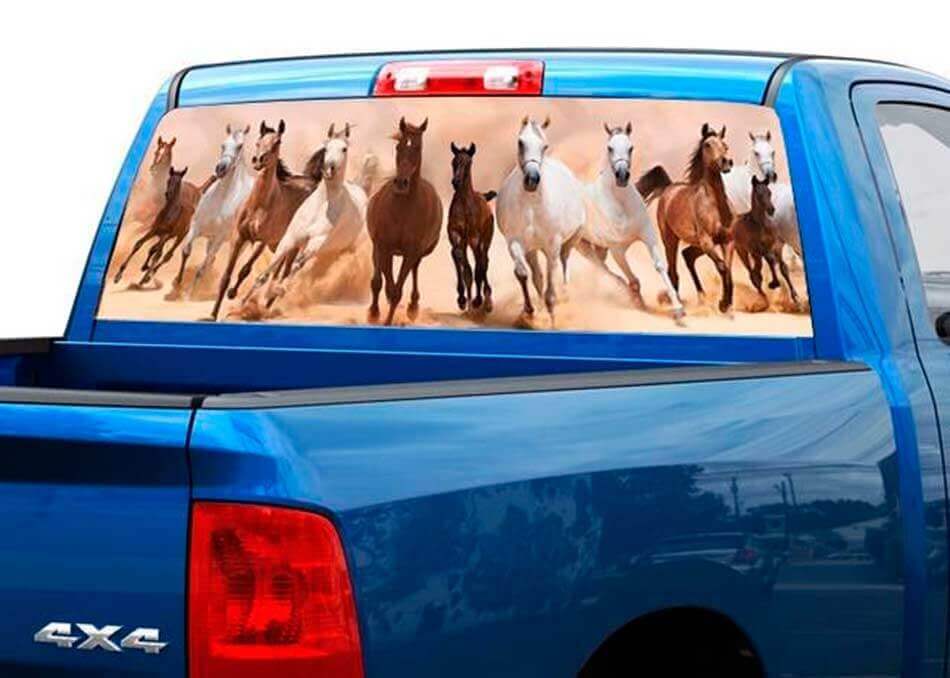 Rennende Paarden Achterruit Geperforeerde Vinylsticker voor Vrachtwagens en SUV's