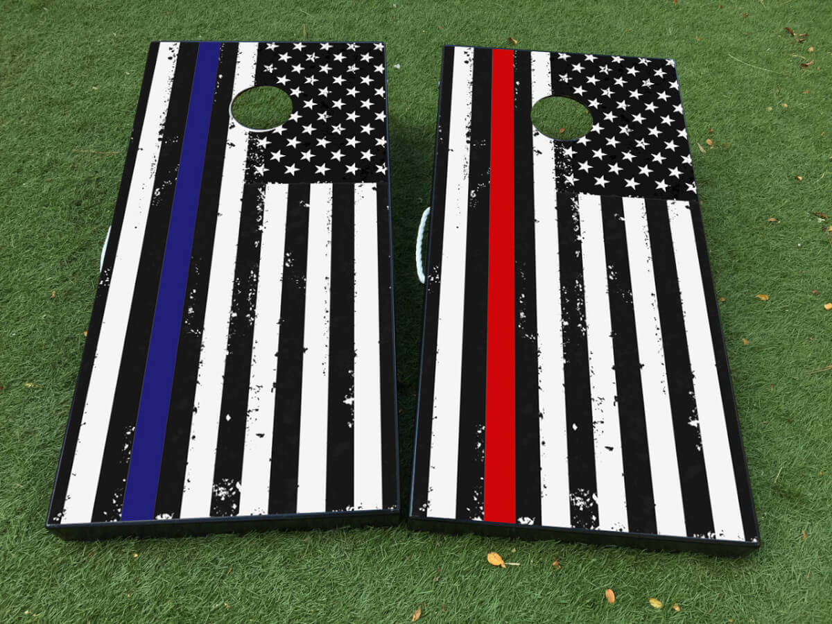 Verweerde Amerikaanse Vlag Dunne Blauwe en Rode Lijn Cornhole Bord Decal Wrap Set