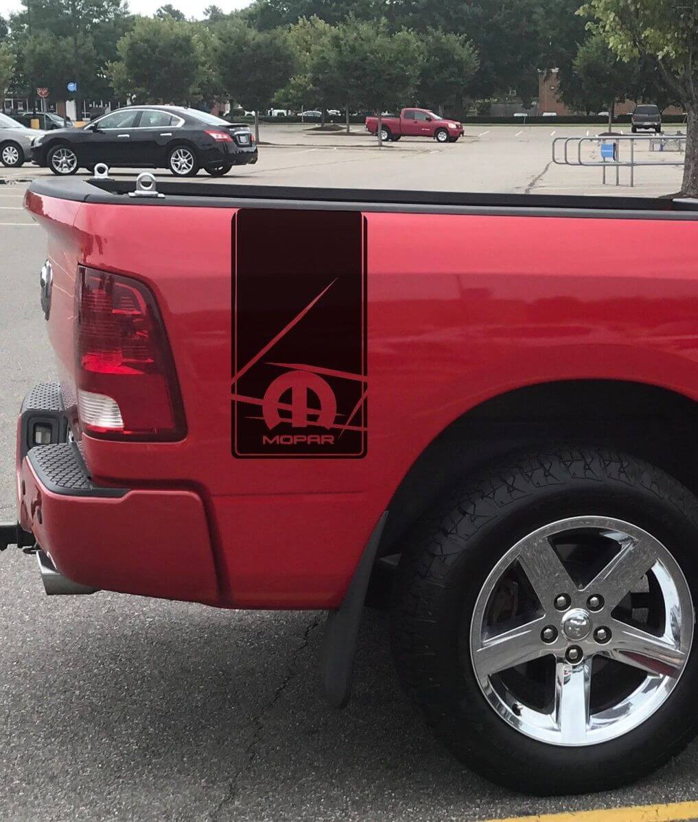 2 Vinyl Grafische stickers race strepen sticker Dodge Ram achterste bed hemi mopar 5.7