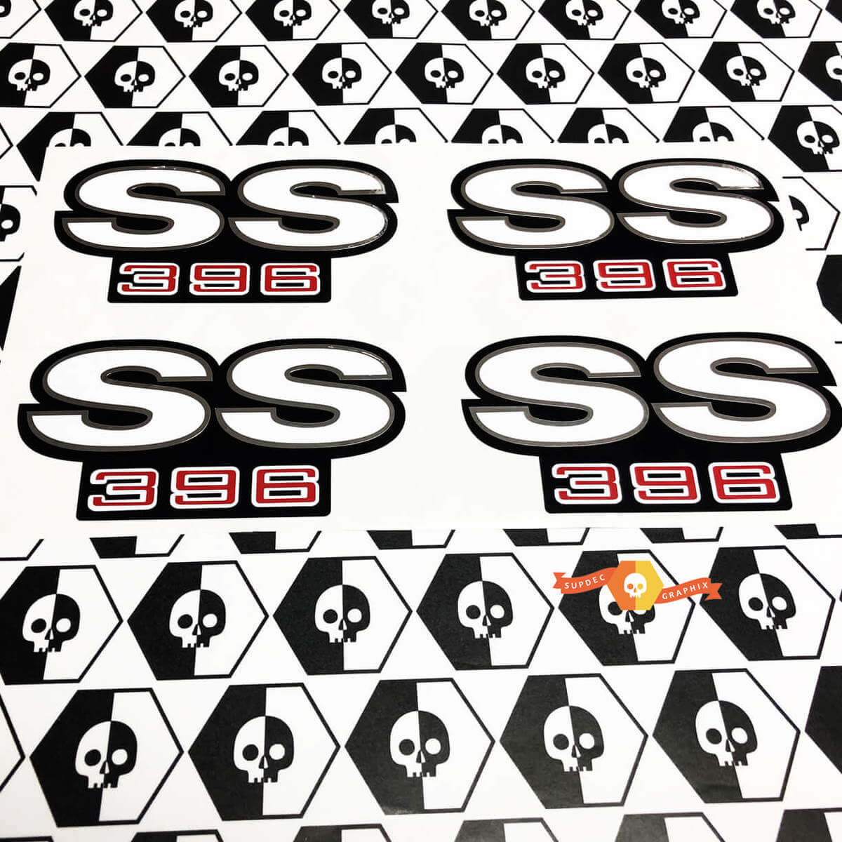 SS Stickers Decals 396 Camaro Chroom Rood Zwart Wit Spatbord NICE
