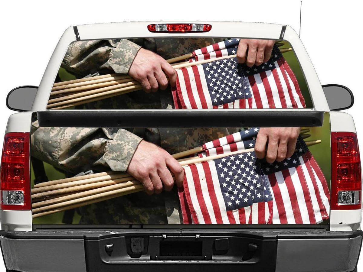 Amerikaanse vlag militaire stijl achterraam- of achterklepsticker voor pickuptruck