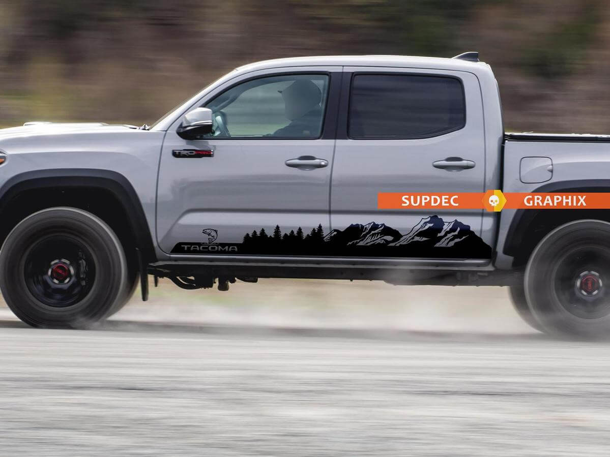 Mountains Trees and Trout Zijvinyl Sticker voor Toyota Tacoma