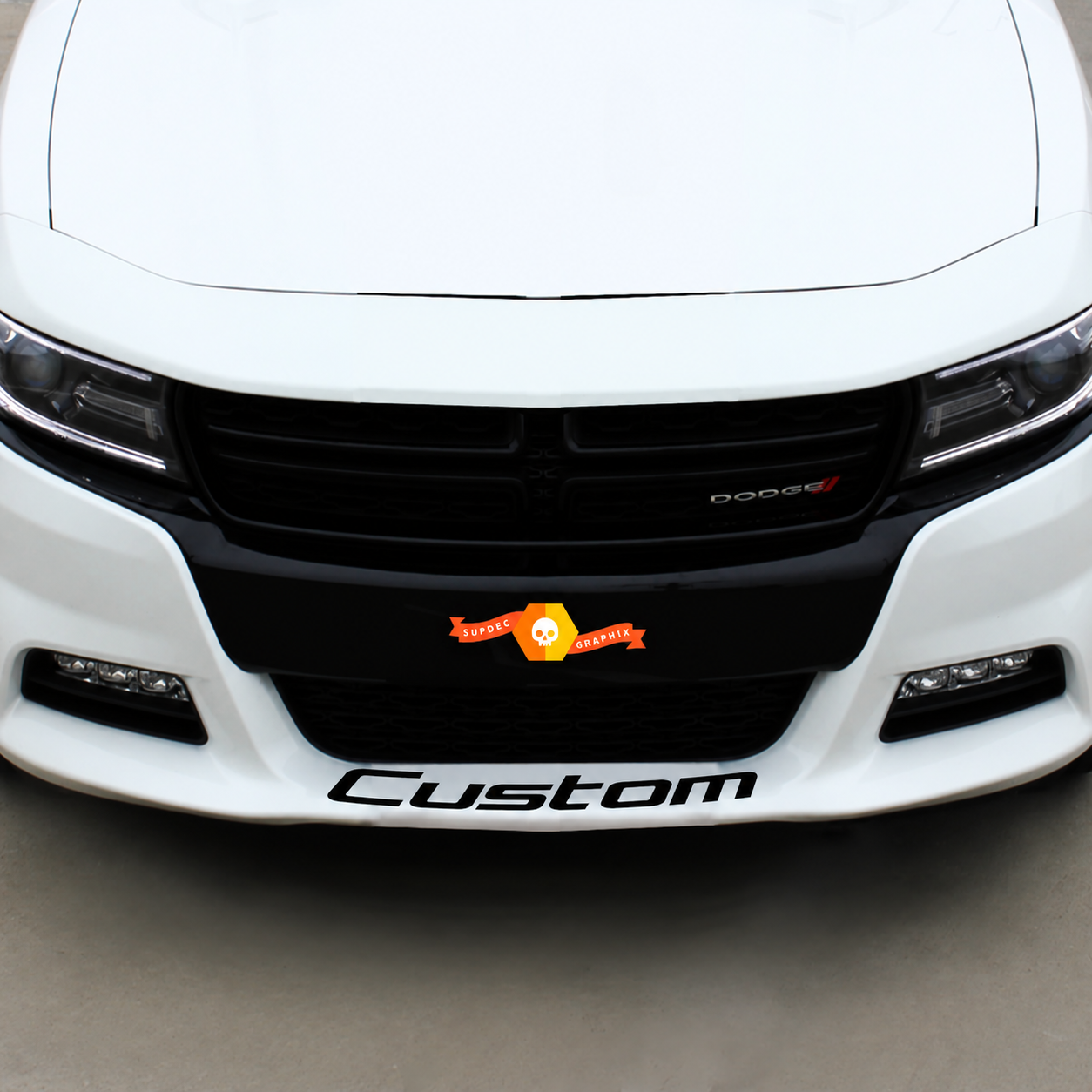 Custom Lettering — Vinylsticker (voorbumper) voor Dodge Charger