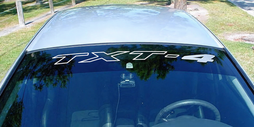 Aangepaste tekstomtrek voorruitbanner vinylsticker voor Dodge Challenger