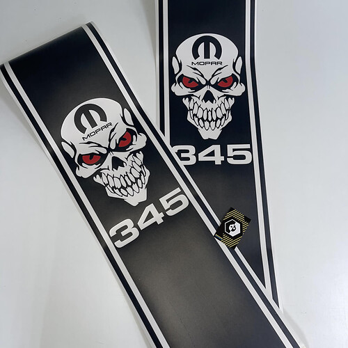 Dodge Ram 345 HEMI Mopar Skull Achterste Bed Vinyl Sticker Decal Strepen
