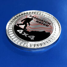 3D-badge Sasquatch Rated Mountains Topografische lijnen Metalen aluminium embleem
 2