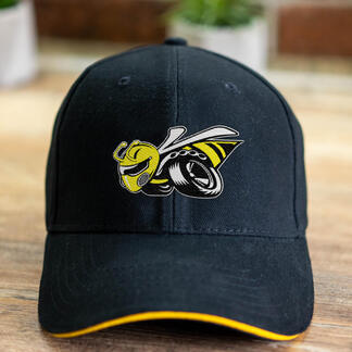 Drag Bee 1320 Trucker Hat Geborduurd logo Baseballpet
