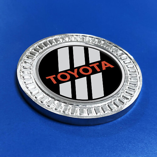 3D-badge Toyota grijs en rood TRD Retro Heritage Racing strepen metalen aluminium embleem
 1