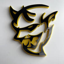 Aangepaste 3D Badge Demon Dodge Charger Challenger logo Fender Badges embleem geel versus zwart
 6