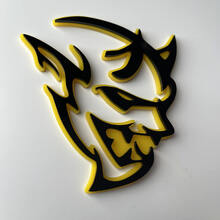 Aangepaste 3D Badge Demon Dodge Charger Challenger logo Fender Badges embleem geel versus zwart
 7