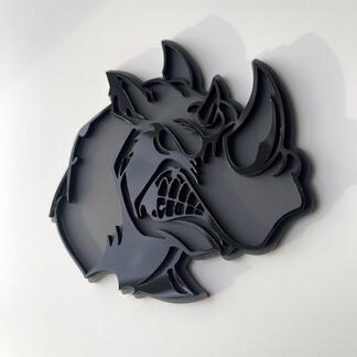 Aangepaste 3D-badge Rhino Angry zwart en grijs logo Fender badges embleem
 1