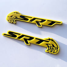 SRT Trackhawk 3D-badge glanzend geel versus glanzend zwart spatbordbadgesembleem
 2