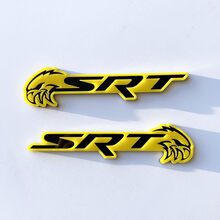 SRT Trackhawk 3D-badge glanzend geel versus glanzend zwart spatbordbadgesembleem
 3