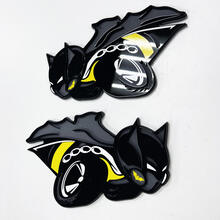 BatBee Scatpack Drag Bee 3D Badge Spatbordbadges embleem
 4