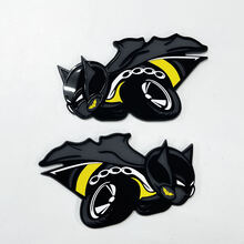 BatBee Scatpack Drag Bee 3D Badge Spatbordbadges embleem
 6