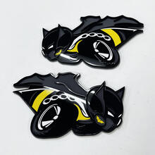 BatBee Scatpack Drag Bee 3D Badge Spatbordbadges embleem
 7