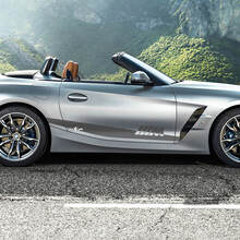 Accentstrepen op de zijdeur met M-logo BMW Z4 vinylsticker
 2