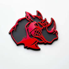 3D Rhino Angry Logo Badge - Aangepast spatbordembleem voor auto's, vrachtwagens en SUV's rood versus grijs
 3