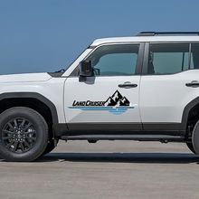 Toyota Land Cruiser natuur scène bergen deuren stickers Vinyl Stickers afbeelding 2
 2
