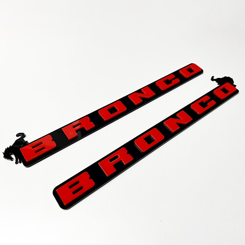 Bronco Fender voorgrille-badges achterklepembleem 3D-badge zwart versus rood
