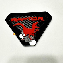 Raptor Edition Spatbord Emblemen Achterklep Embleem 3D Embleem Carbon Achtergrond 3