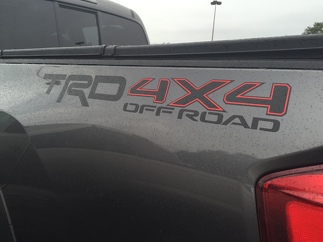 2 kant Toyota TRD Truck Off Road 4x4 Toyota Racing Tacoma Decal Vinyl Sticker
