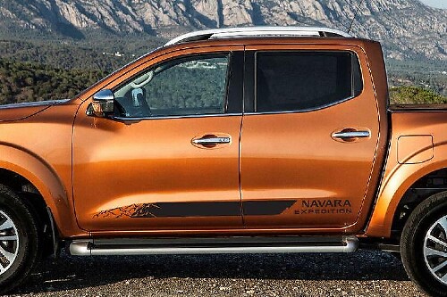 Navara Expedition Mountain Stripes Zij Vinyl Sticker Set voor Nissan Navara Expedition 2016