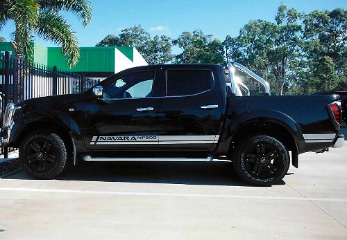 2 pc vliegtuig zijstreep grafische vinyl sticker voor NAVARA NP300 2015 2016 sticker