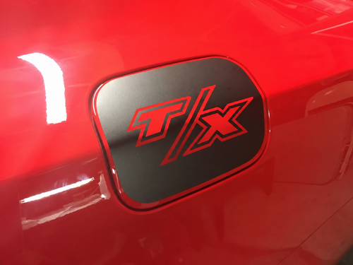 Custom T/X brandstofklep-overlay achterspatbord vinyl decal sticker voor Dodge Charger 2011-2017