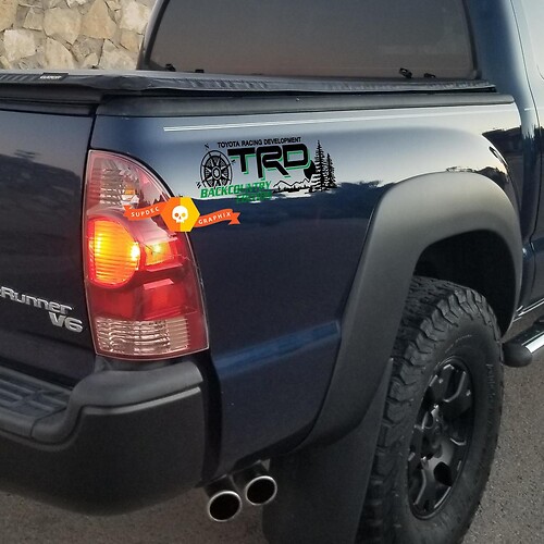 Toyota Racing Development TRD Backcountry editie 4X4 bedzijde Bergen Kompasboom Grafische emblemen sticker