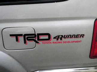 Toyota Racing Development TRD 4Runner bed grafische stickers aan de zijkant