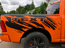 Aangepaste tekst splash grunge grafisch vinyl sticker voor naast het bed voor Dodge Ram 1500_2
