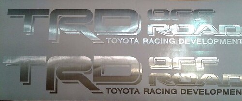 TRD-logo chrome stijl vinyl sticker voor Toyota Tacoma zijkant