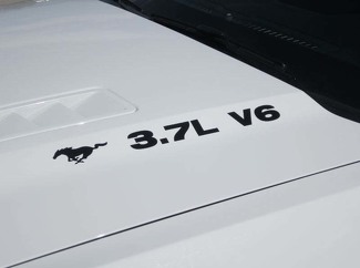2011-2020 Ford Mustang 3.7 V6 met Pony Hood stickers Vinyl stickers set van 2