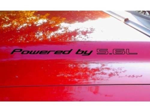 Motorkap sticker x2 Powered by 5.6L tekst sticker geschikt voor SUV 4x4 auto vrachtwagen