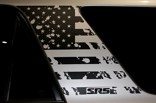 Versleten USA vlag zijkolom vinyl decal sticker voor Toyota 4Runner 2010-2017
