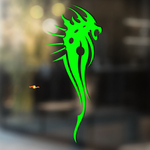 Universele vinylsticker met drakenmotief in tribalstijl met spikes_4