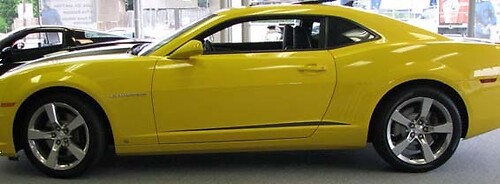 2010 - 2015 Chevrolet Camaro accentstrepen op het onderlichaam
