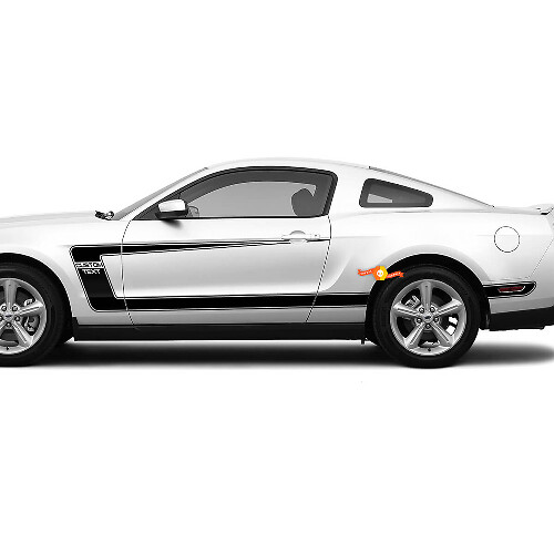 Ford Mustang aangepaste tekst BOSS 302 stijl C-Stripes stickers aan de zijkant
