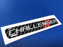 Eén stuurwiel Challenger koolstofvezel embleem koepelvormige sticker stickerstijl
 2