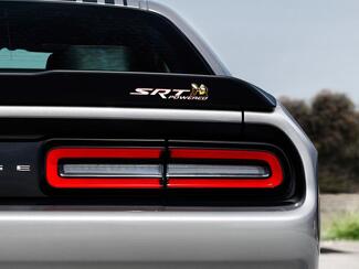 Scat Pack Challenger of Charger SRT Powered badge embleem koepelvormige sticker Dodge Witte kleur Zwarte achtergrond met rode schaduwen
