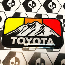 Nieuwe Toyota Mountains Retro Vintage kleuren badge embleem koepelvormige sticker sticker met slagvast polystyreen
 3